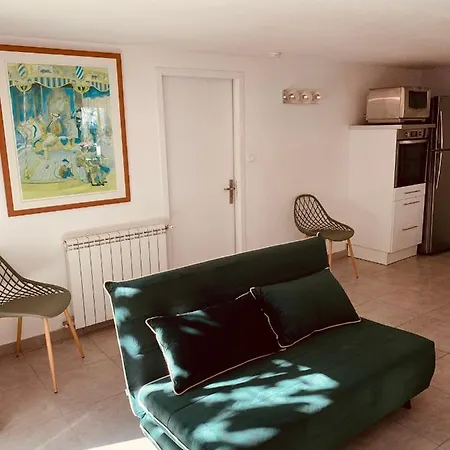 Apartman Independant Avec Jardin Et Acces Piscine Nîmes
