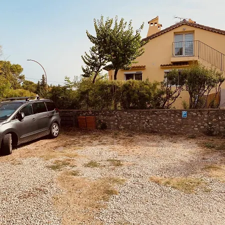 Apartamento Independant Avec Jardin Et Acces Piscine Nîmes